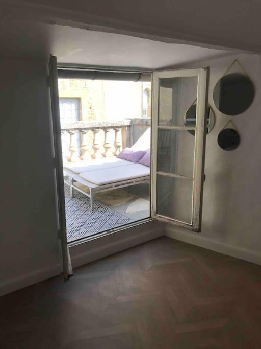 Grand Appartement En Maison De Ville Valréas 외부 사진